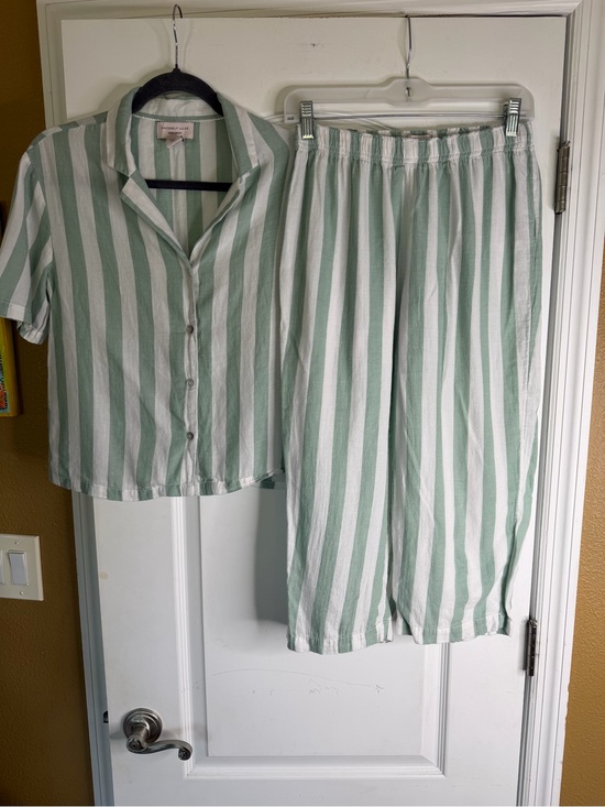 Sincerly Jules Other - Sincerly Jules Mint and White Striped Two-Piece Pajama Set